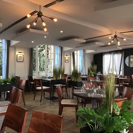 Hotell Logis & Restaurant - Les Bords De Seine La Roche-Guyon