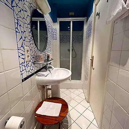 Logis Hôtel&restaurant - Les Bords De Seine Hotel 4*
